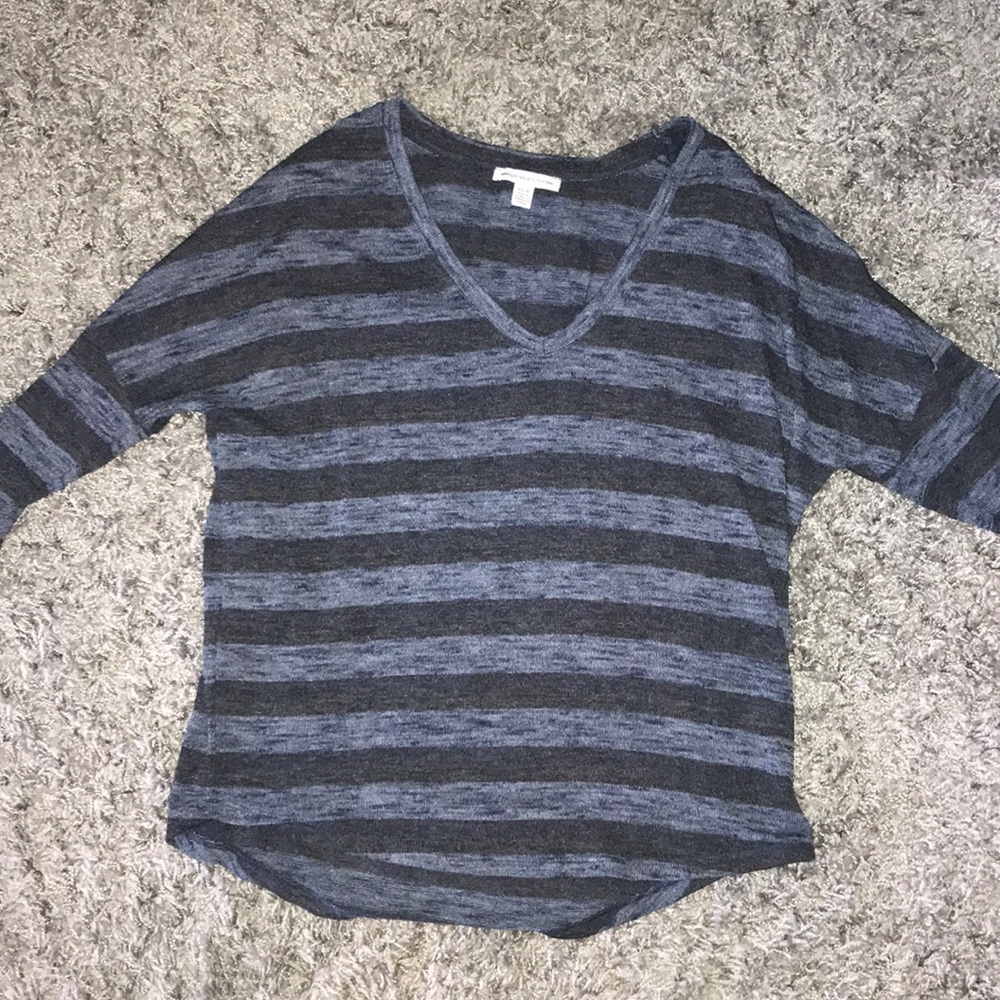 American eagle sweater
